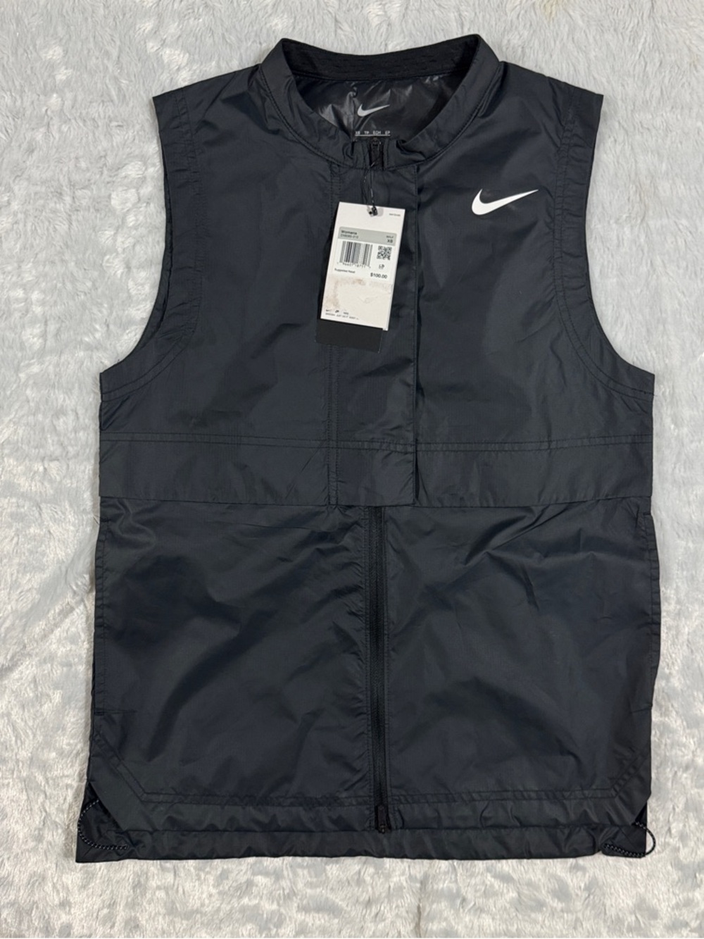 Nike Tour Repel Womens Water-Repellent Black Golf Vest Medium DX6085-010